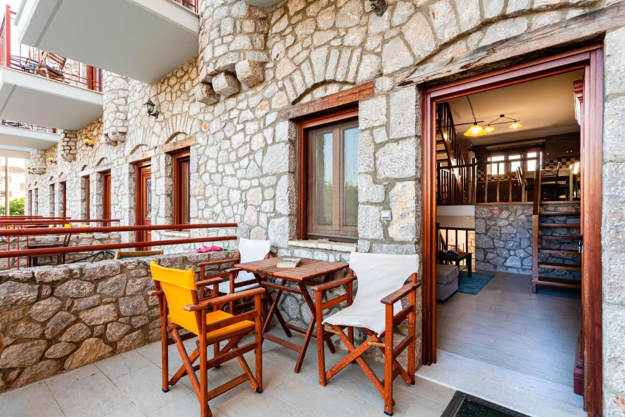 Seaside Dukes Villas ปาราลีอออัสตรอช ภายนอก รูปภาพ